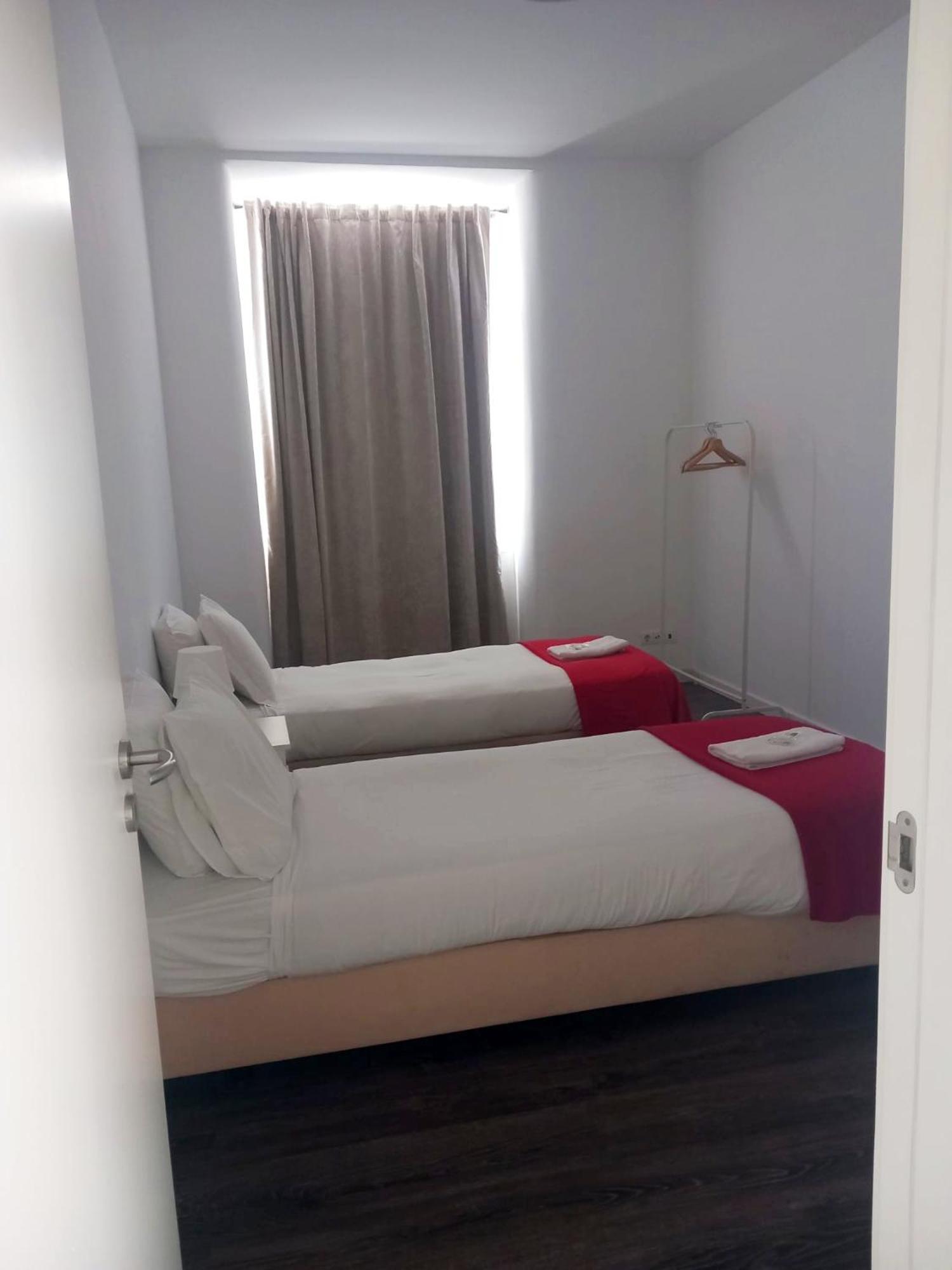 City Stays Cais Do Sodre Apartments (Adults Only) Lisbona Esterno foto