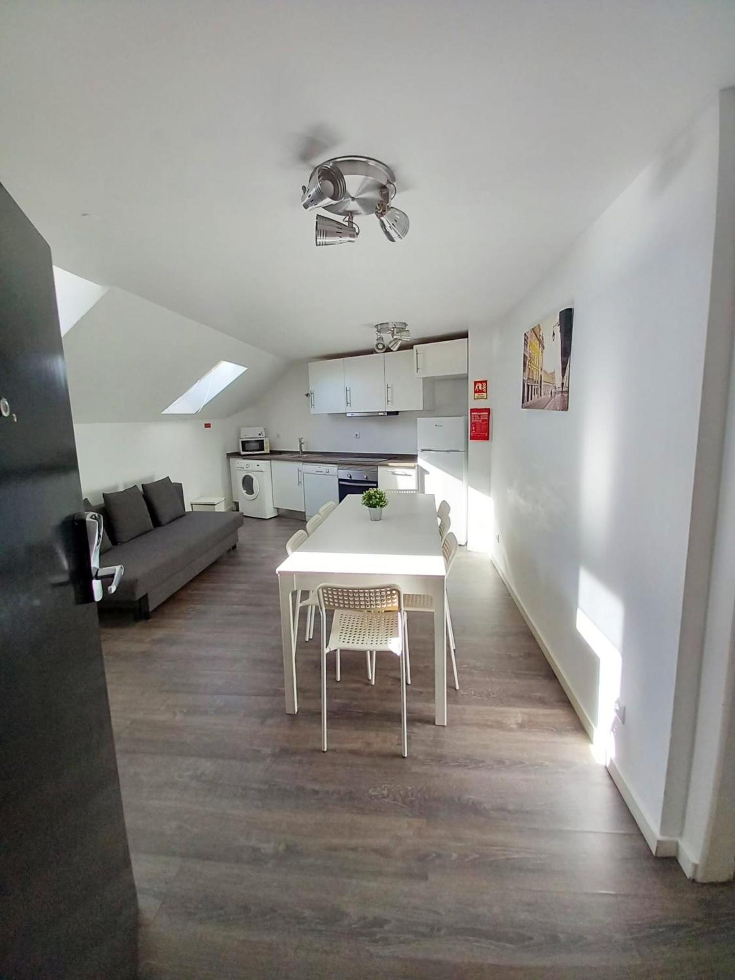 City Stays Cais Do Sodre Apartments (Adults Only) Lisbona Esterno foto