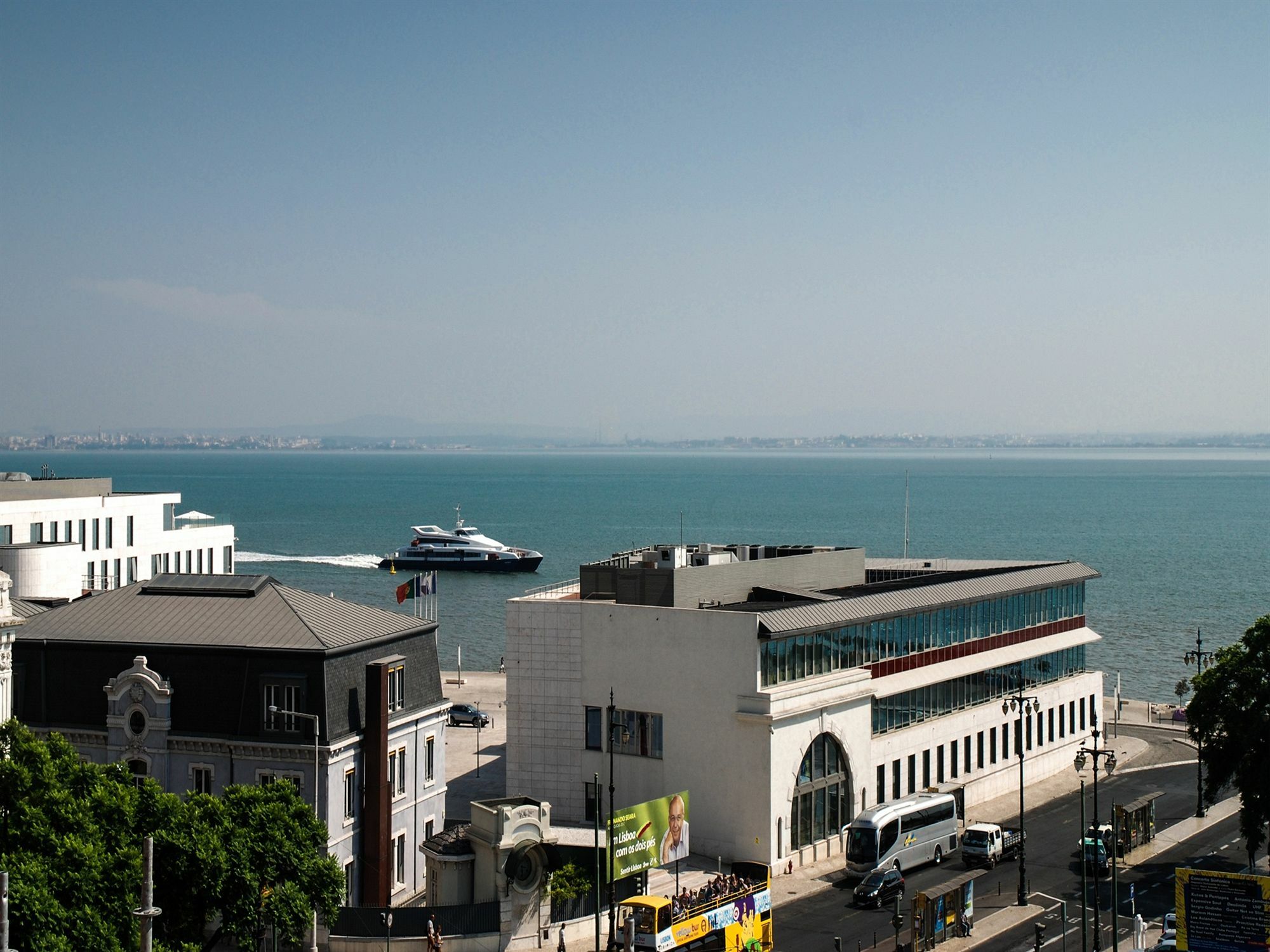 City Stays Cais Do Sodre Apartments (Adults Only) Lisbona Esterno foto